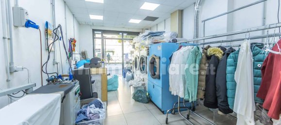 1 room Commercial property in Rome, Italy No. 293161 13