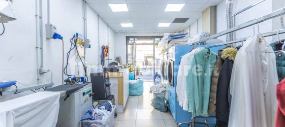 1 room Commercial property in Rome, Italy No. 293161 20