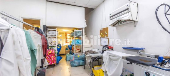 1 room Commercial property in Rome, Italy No. 293161 21