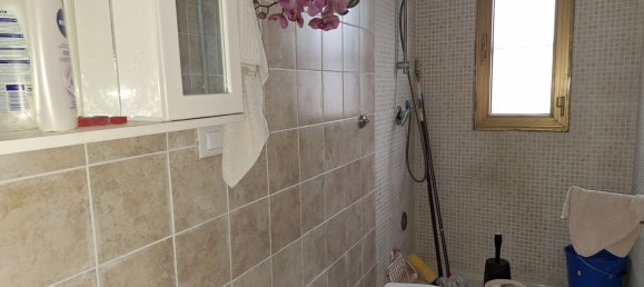 Дом с 5 комнатами в Коллесальветти, Италия № 45142 17