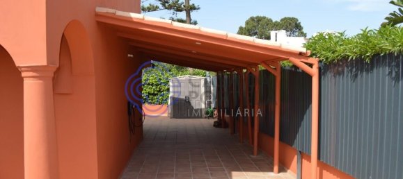 4 bedrooms House in Quarteira, Portugal No. 103859 8