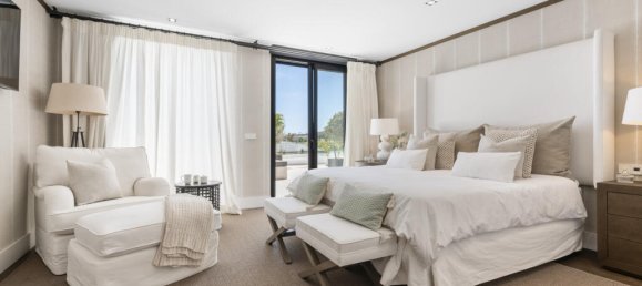 7 bedrooms Villa in Marbella, Spain No. 89531 12