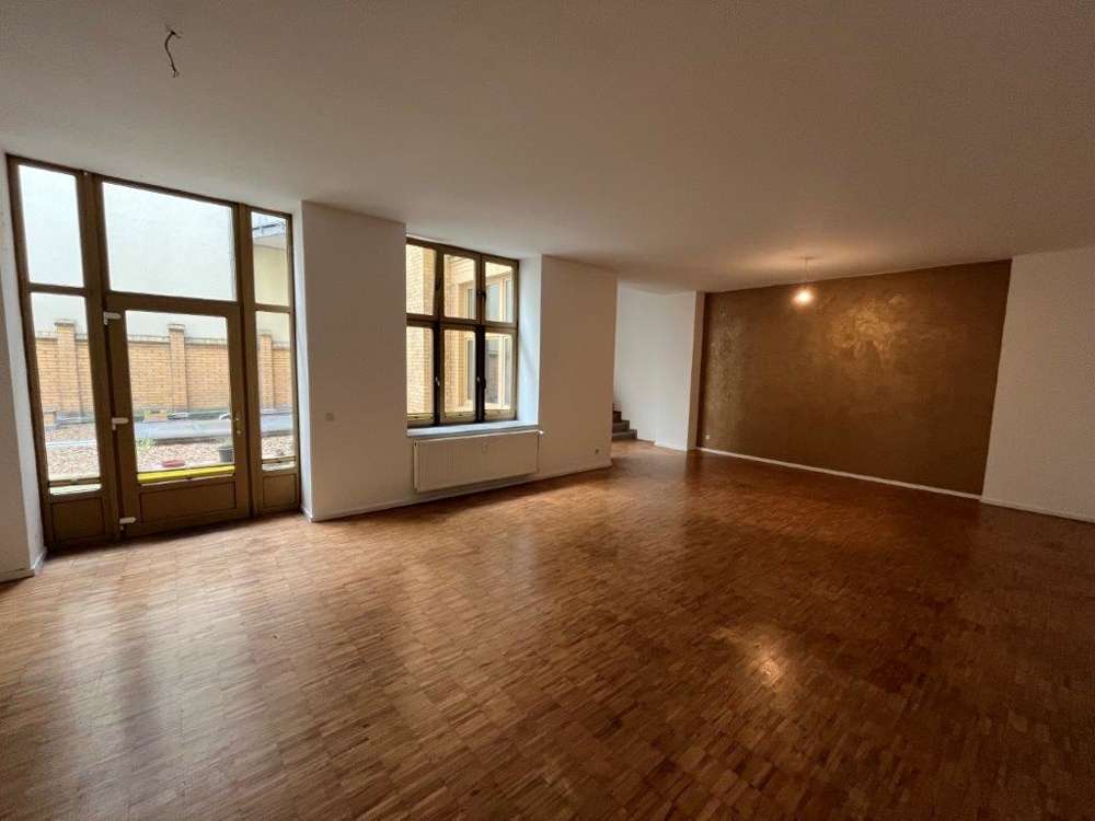 2 Schlafzimmer Wohnung in Friedrichshain, Germany, Nr. 63386