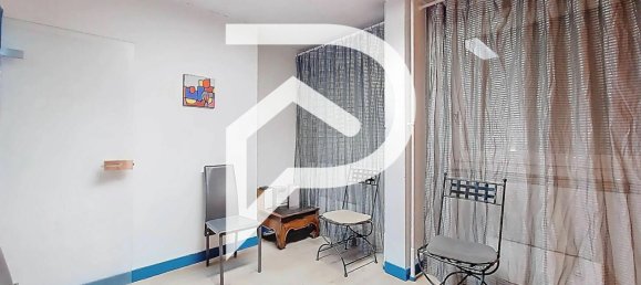 Bureau à Chartres, France 40m² No. 219586 6