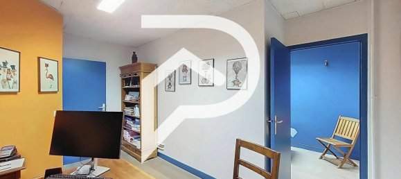 Bureau à Chartres, France 40m² No. 219586 2