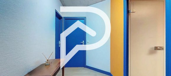 Bureau à Chartres, France 40m² No. 219586 4