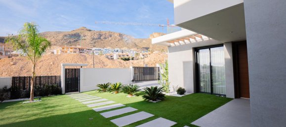 3 bedrooms House in Finestrat, Spain No. 13453 7