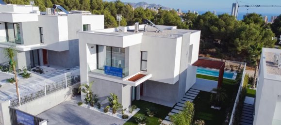 3 bedrooms House in Finestrat, Spain No. 13453 5