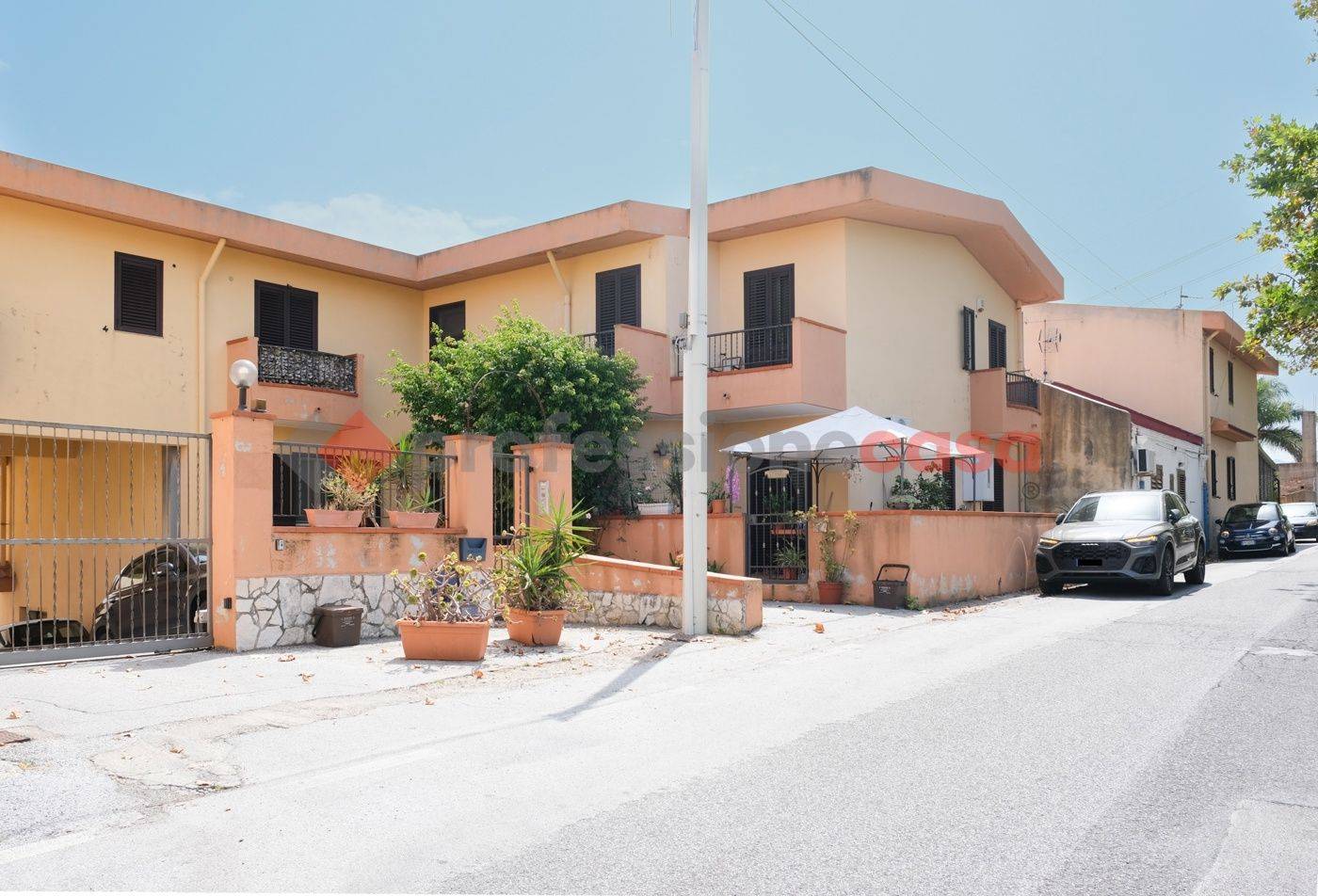 Квартира с 1 спальней в Паче дель Мела, Италия № 361023