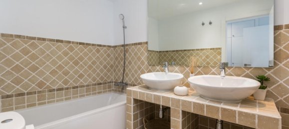 2 chambres Appartement à Estepona, Spain No. 80183 13