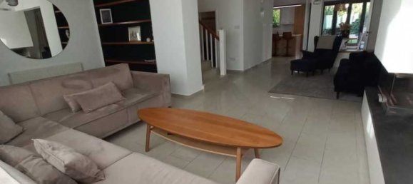 4 chambres Maison à Lakatamia, Cyprus No. 15971 7