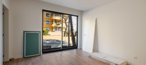 4 bedrooms Villa in Cascais, Portugal No. 113960 21