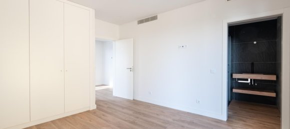 4 bedrooms Villa in Cascais, Portugal No. 113960 22