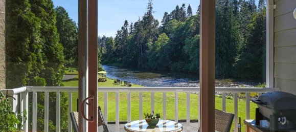 2 bedrooms Condo in British Columbia, Canada No. 1324 5