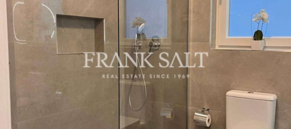 Квартира с 2 спальнями в Лука, Мальта № 11374 5