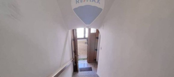 2 Schlafzimmer Haus in San Pietro Avellana, Italy, Nr. 237997 3