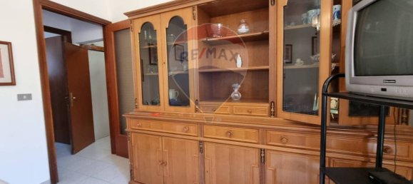 2 Schlafzimmer Haus in San Pietro Avellana, Italy, Nr. 237997 6