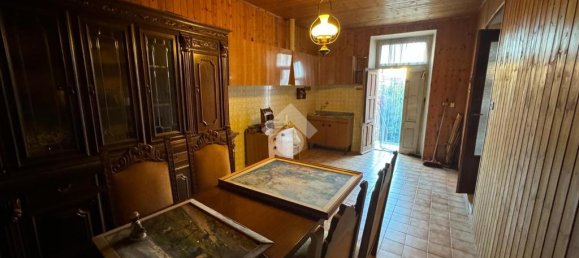 3 Schlafzimmer Haus in Avezzano, Italy, Nr. 90196 9