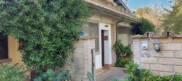 Дом с 3 комнатами в Ангвиллара Сабация, Италия № 200082 11