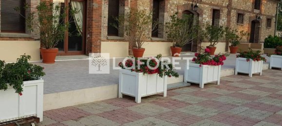 13 bedrooms House in Eure, France No. 356818 8