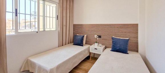 Таунхаус с 3 спальнями в Аликанте, Испания № 151693 30