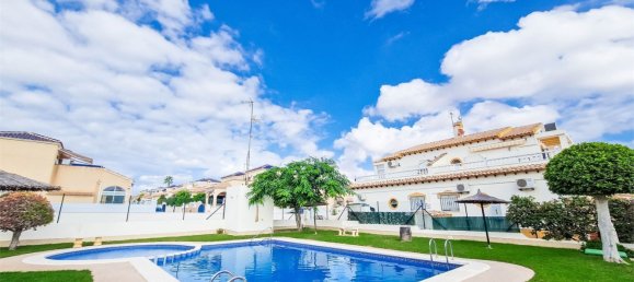 Таунхаус с 3 спальнями в Аликанте, Испания № 151693 10