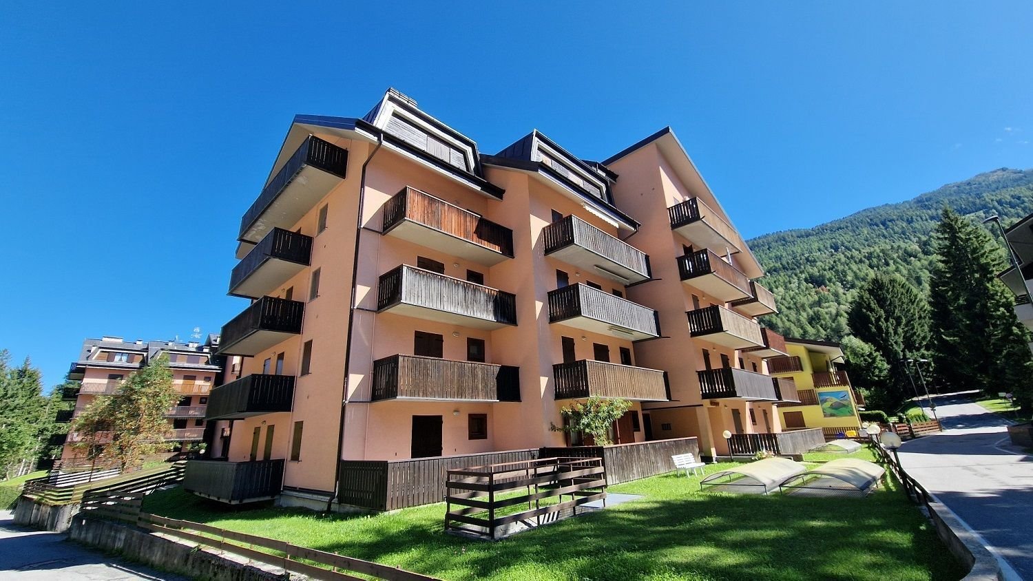 2 غرف نوم شقة في Aprica, Italy رقم 359595