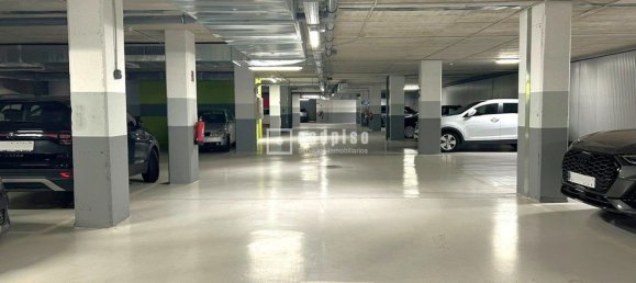 2 bedrooms Apartment in Madrid, Spain No. 166132 18