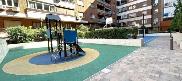 2 bedrooms Apartment in Madrid, Spain No. 166132 24
