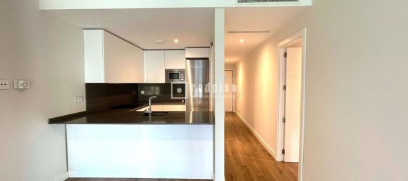 2 bedrooms Apartment in Madrid, Spain No. 166132 2