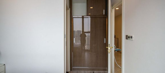 2 rooms Office in District 1, Vietnam No. 17973 21