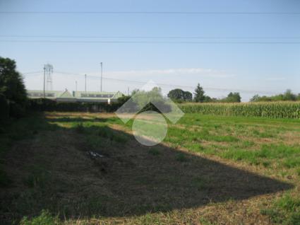 Terreno em Corbetta, Italy 2728 m² N.º 329590