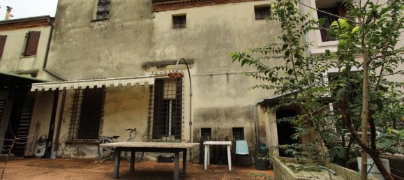 6غرفة منزل في Verona, Italy رقم 90786 13