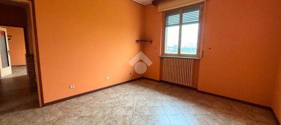 Apartamento de 4 divisões em Torre Beretti e Castellaro, Italy N.º 38770 8
