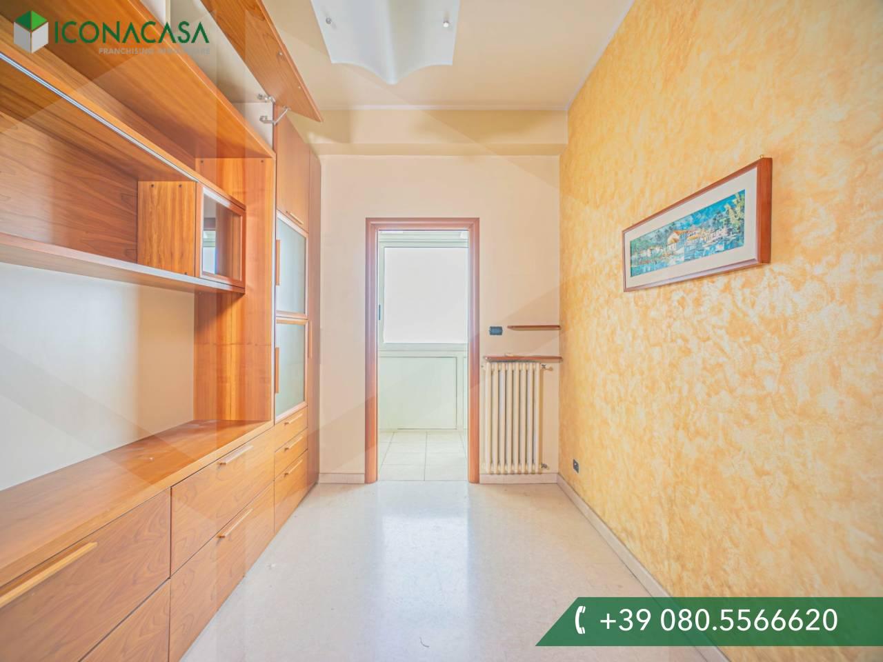 3-Zimmer Wohnung in Bari, Italy, Nr. 127953