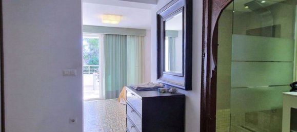 5 bedrooms Villa in Altea, Spain No. 189260 12