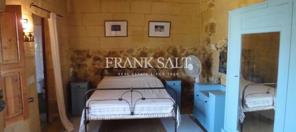 3 Schlafzimmer Bauernhof in Xaghra, Malta, Nr. 5418 11