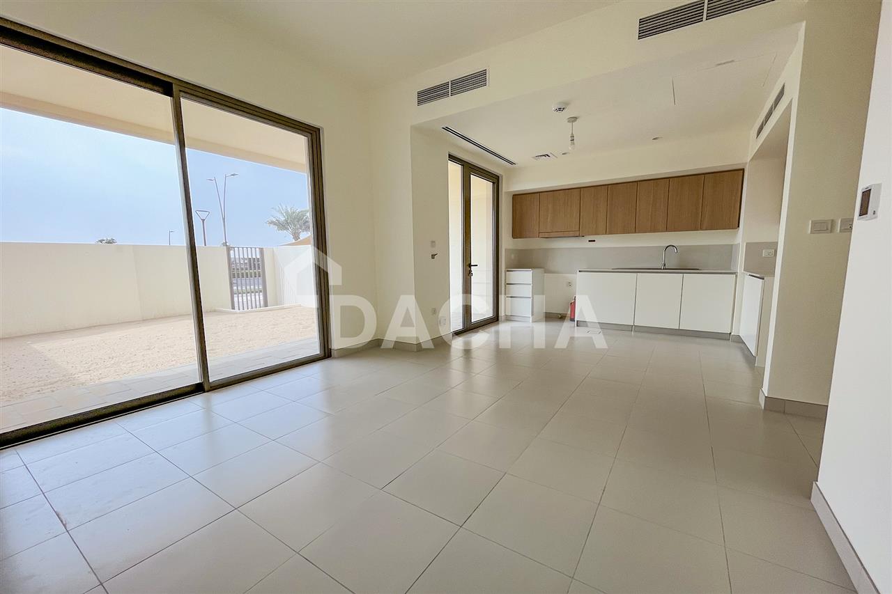 3 غرف نوم فيلا في دبي, UAE رقم 27072