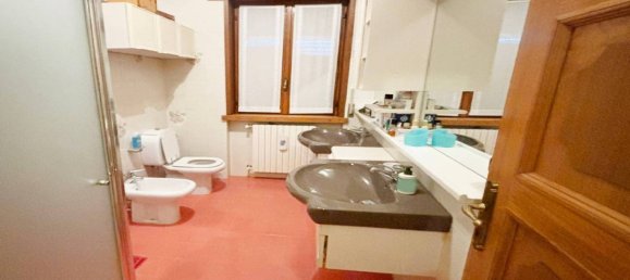 4 غرف نوم فيلا في Offanengo, Italy رقم 273556 34