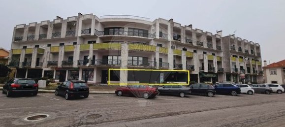 Imóvel comercial em Carregal do Sal, Portugal 195 m² N.º 74264 2