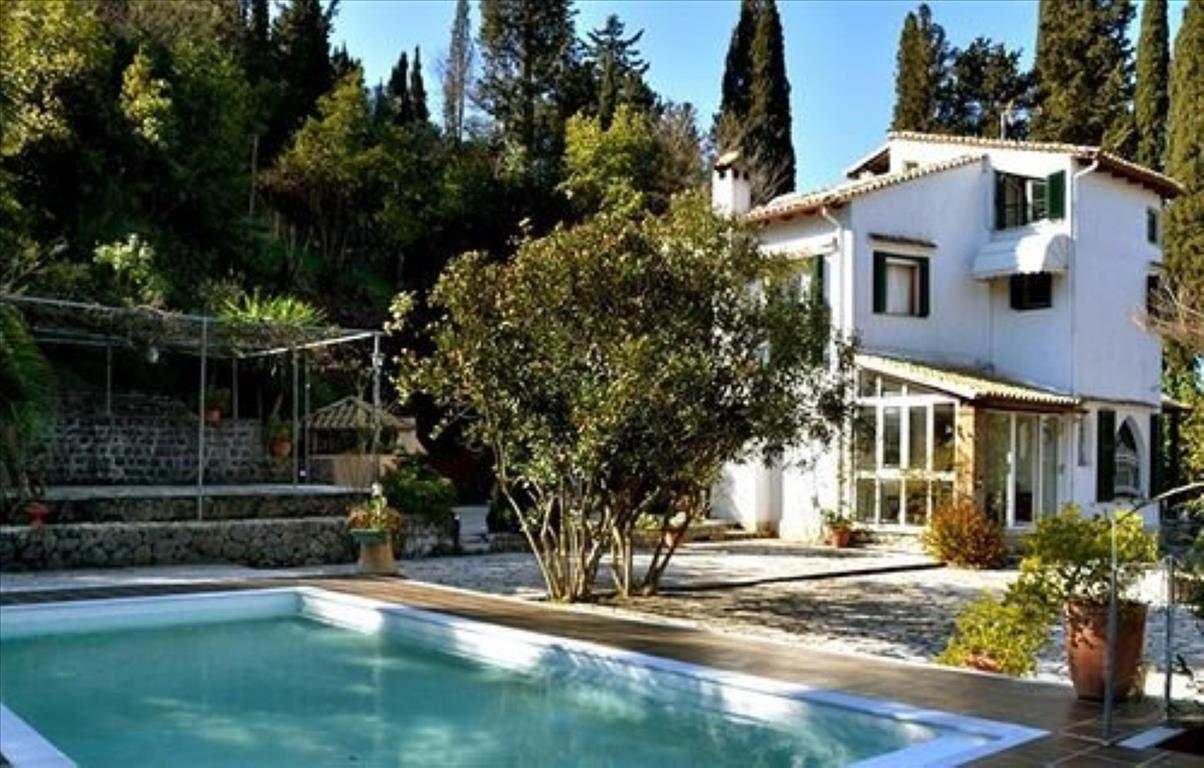 4 dormitorios villa en venta en Corfu, Central Corfu and Diapontian Islands, Corfu, Ionian Islands, Peloponnese, Western Greece and the Ionian, Greece № 6298
