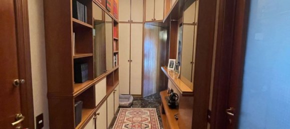 2-salle Appartement à Milan, Italy No. 248072 15