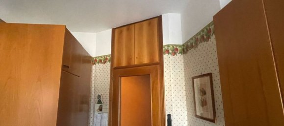 2-salle Appartement à Milan, Italy No. 248072 28