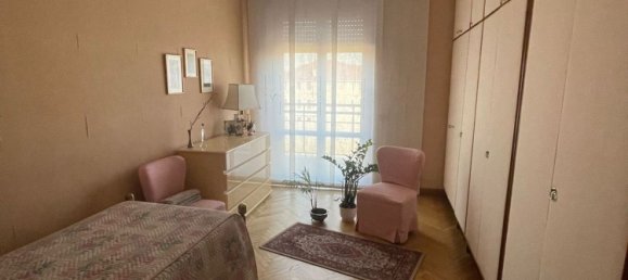 2-salle Appartement à Milan, Italy No. 248072 10