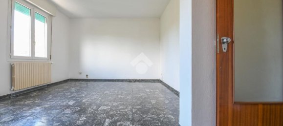 4 rooms Apartment in Poggio Renatico, Italy No. 262494 8