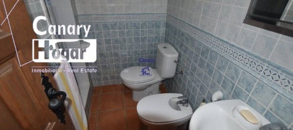 4 bedrooms House in San Miguel de Abona, Spain No. 129976 7