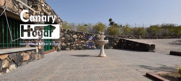 4 bedrooms House in San Miguel de Abona, Spain No. 129976 4