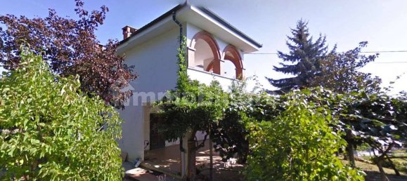 4 bedrooms House in Torre Bormida, Italy No. 225550 3
