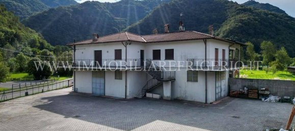 4 Schlafzimmer Haus in Carenno, Italy, Nr. 378682 10