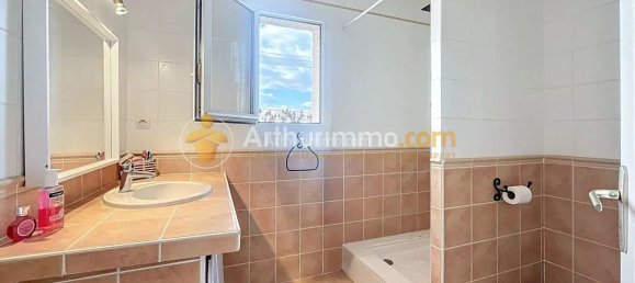 Casa de 2 dormitorios en Isere, France No. 201093 12